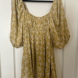 Storia Floral Puff Sleeve Dress